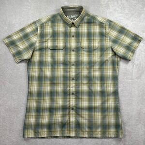 KUHL ELUXUR Shirt Mens Medium Green Plaid Short Sleeve Button Down Hiking Casual